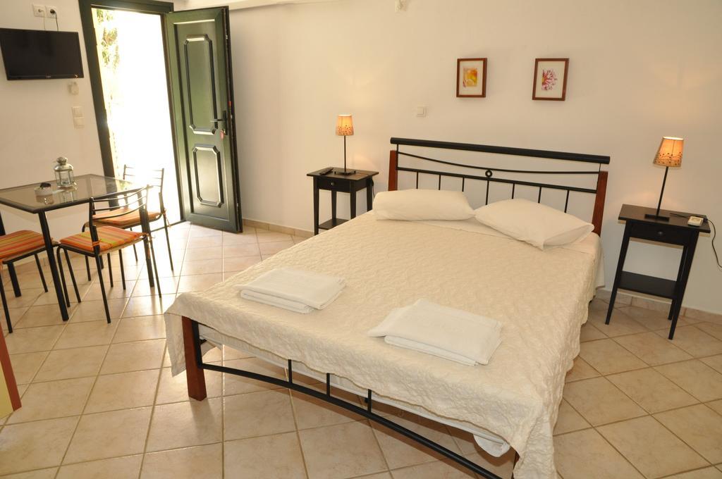 Handakas Studios Ándros Extérieur photo